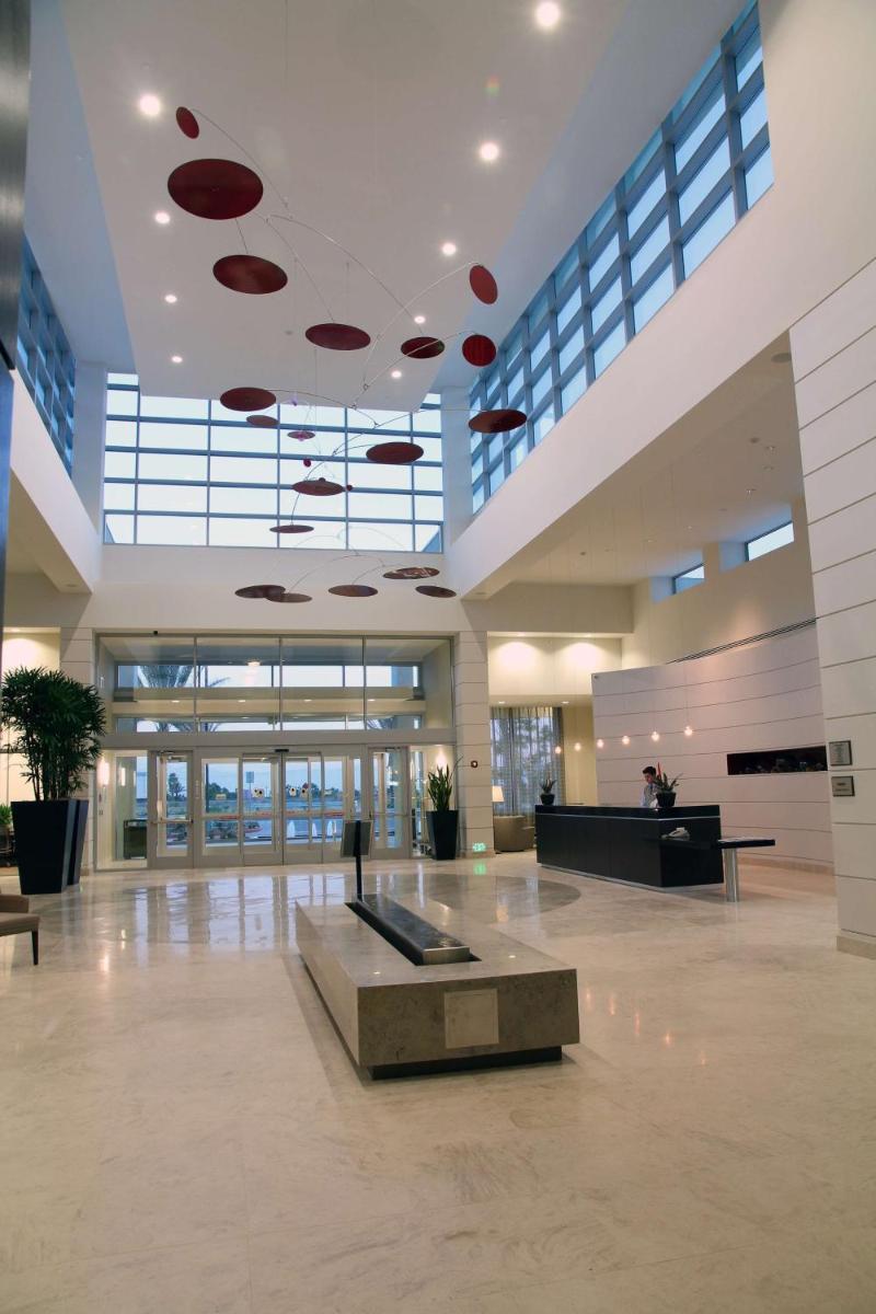 Popular attractions Area Nearby Property